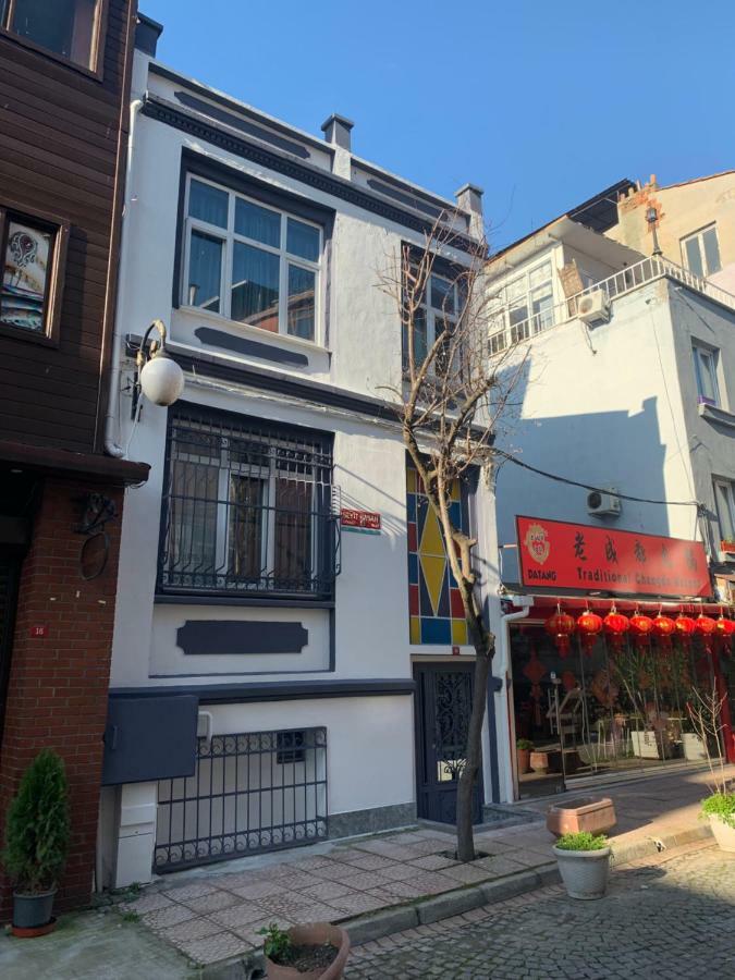 Blue Suites By V Istanbul Exterior photo